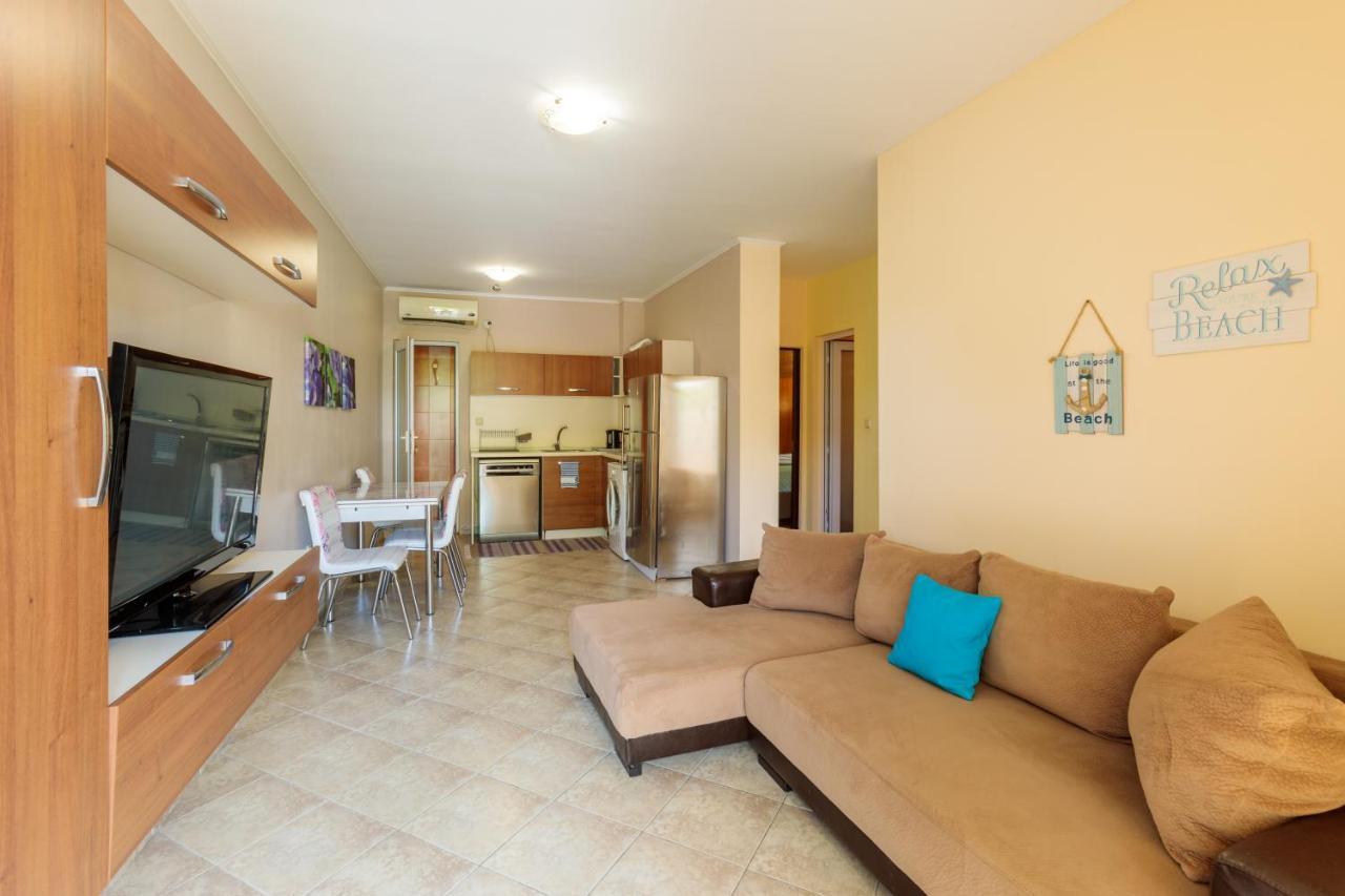 סוזופול Aparthouse Paradise Bay מראה חיצוני תמונה